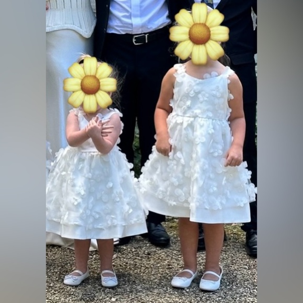 Tulleen Lago Floral Dress - size 5/6 Years